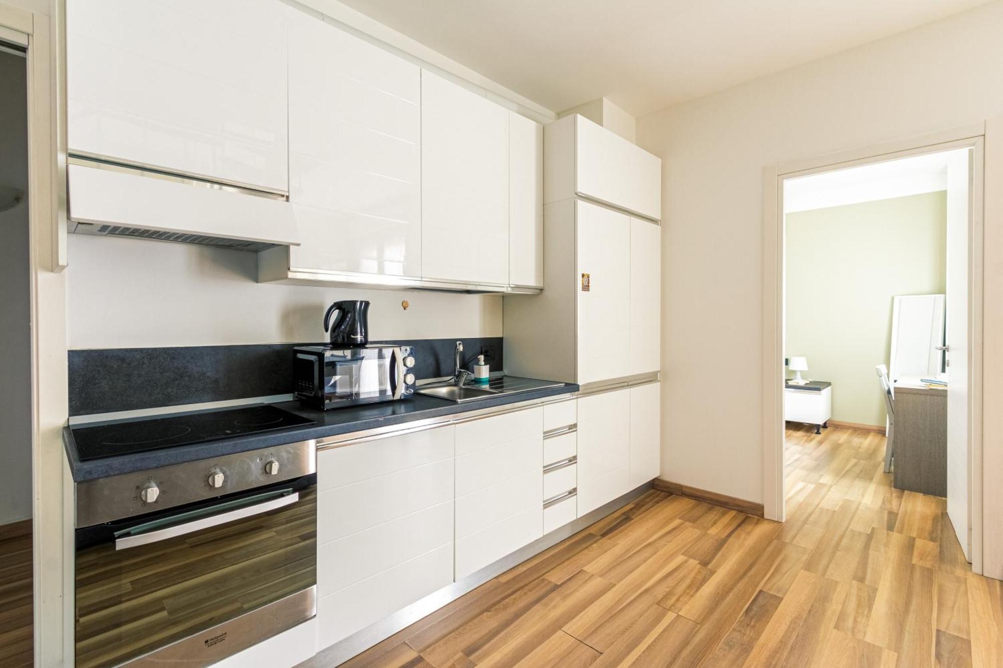 Rentopolis Apartments - Palazzo Candiani Милано Екстериор снимка