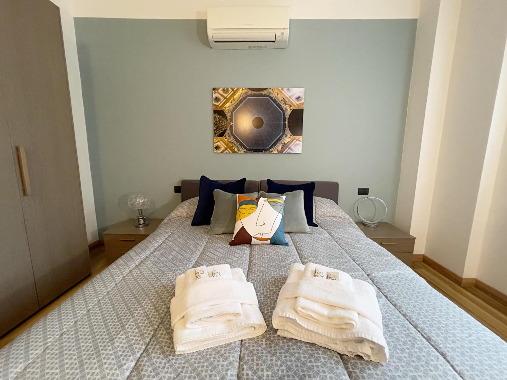 Rentopolis Apartments - Palazzo Candiani Милано Екстериор снимка